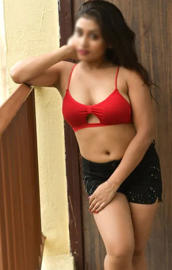 Call Girls in Udman Hotels and Resorts Hotel